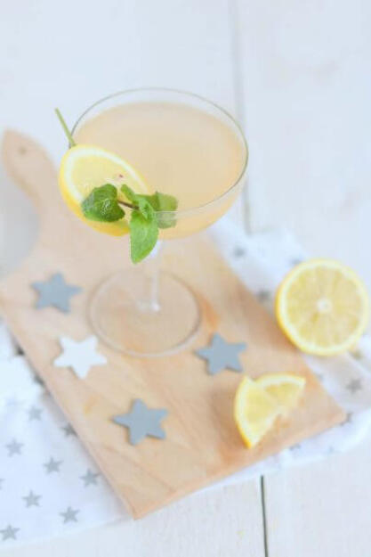 Alcoholvrije cocktail met kokoswater