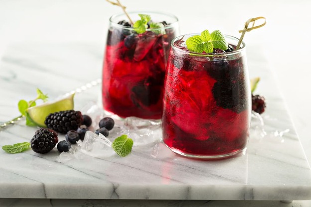 Berry Lime Blackberries mocktail