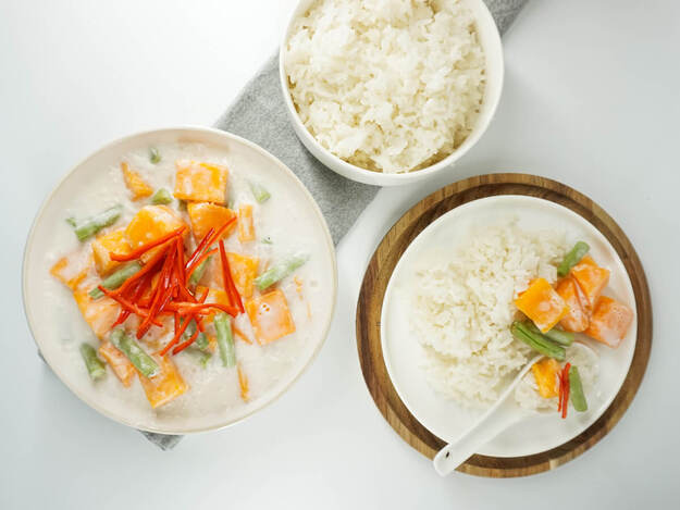 Kokosnoot pompoenstoofpotje (Ginataang Kalabasa)